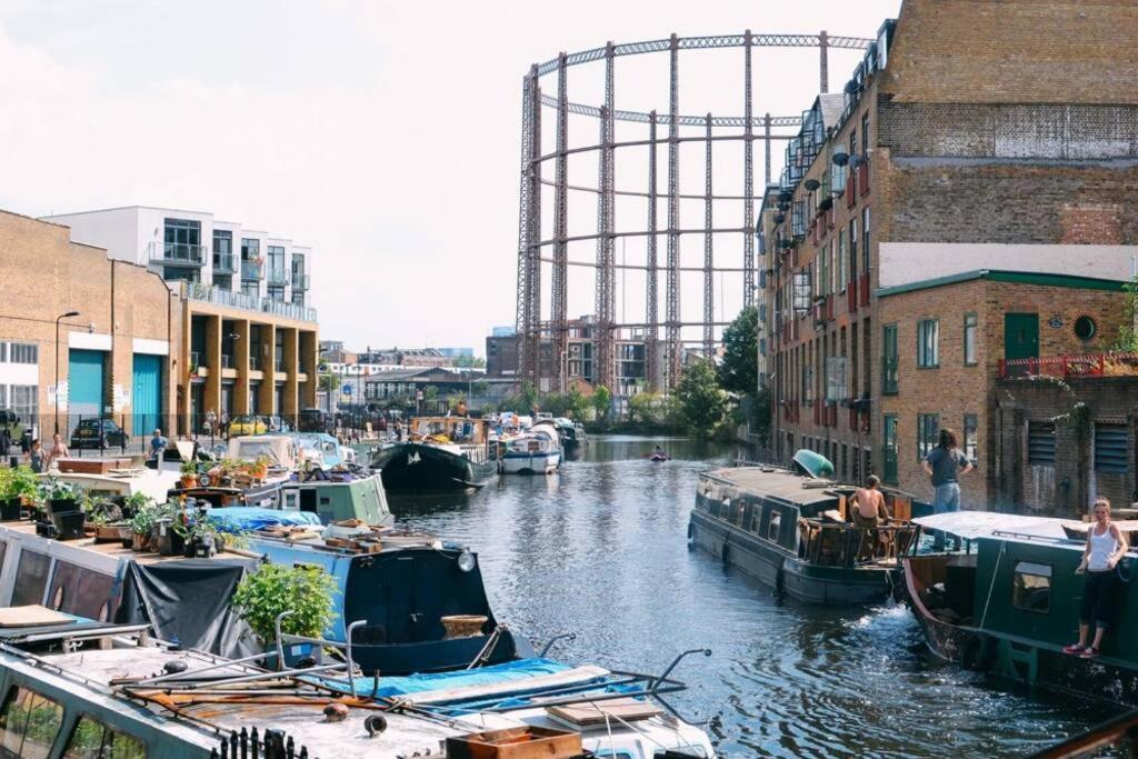 Beautiful Apartment Right Off Of Broadway Market London Ngoại thất bức ảnh
